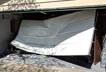 Garage Door Troubleshooting Near Knob Hill, CO